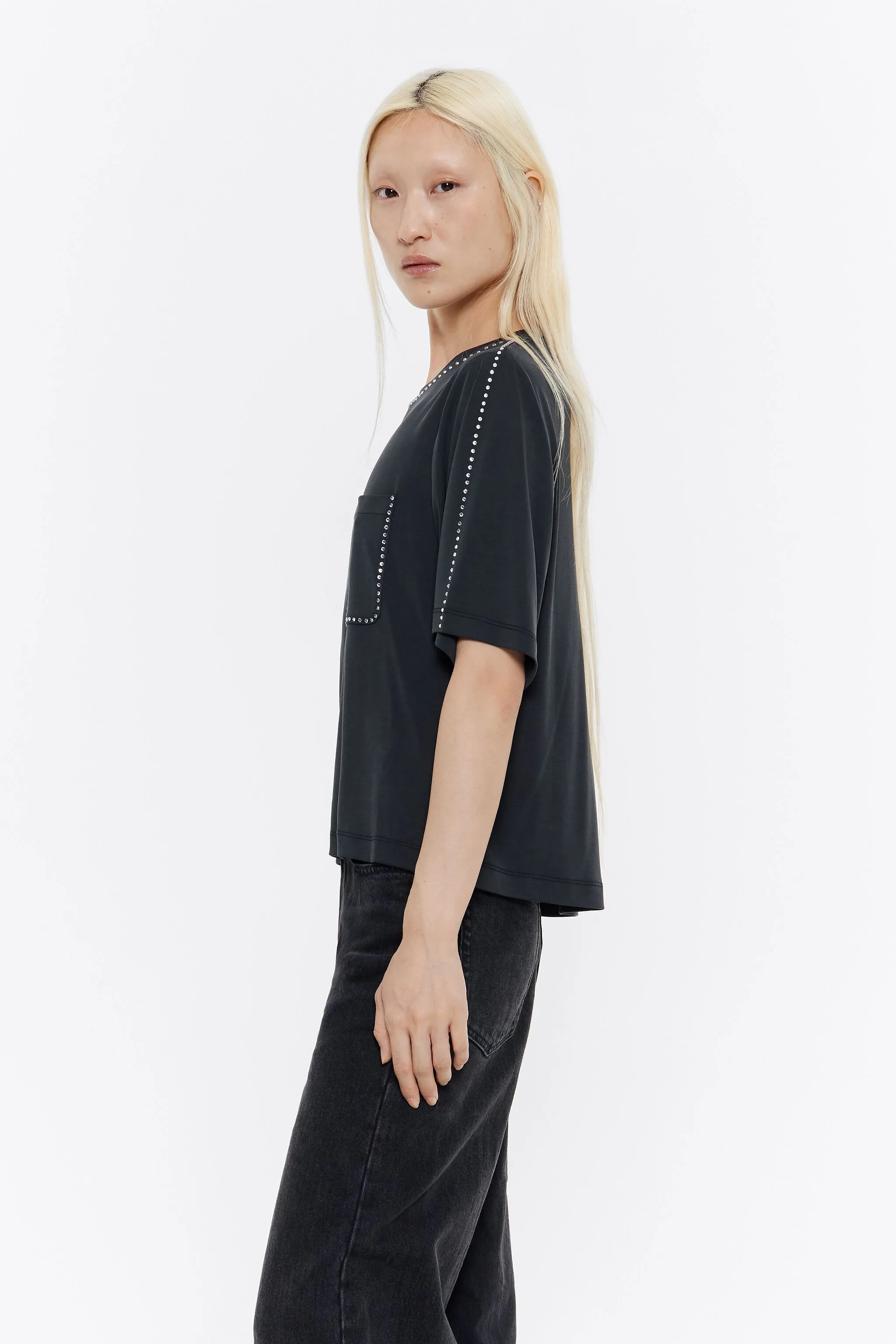 Camiseta boxy piedras negra