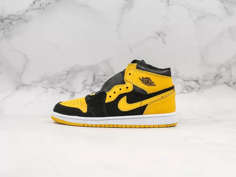 Nike Air Jordan 1 Mid Modelo 112H